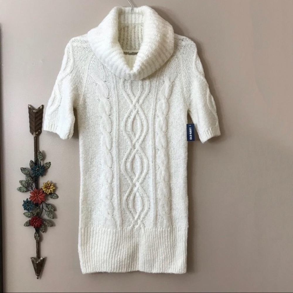 Cream S/S Cowl Neck Cable Knit Tunic Size Sm, NWT